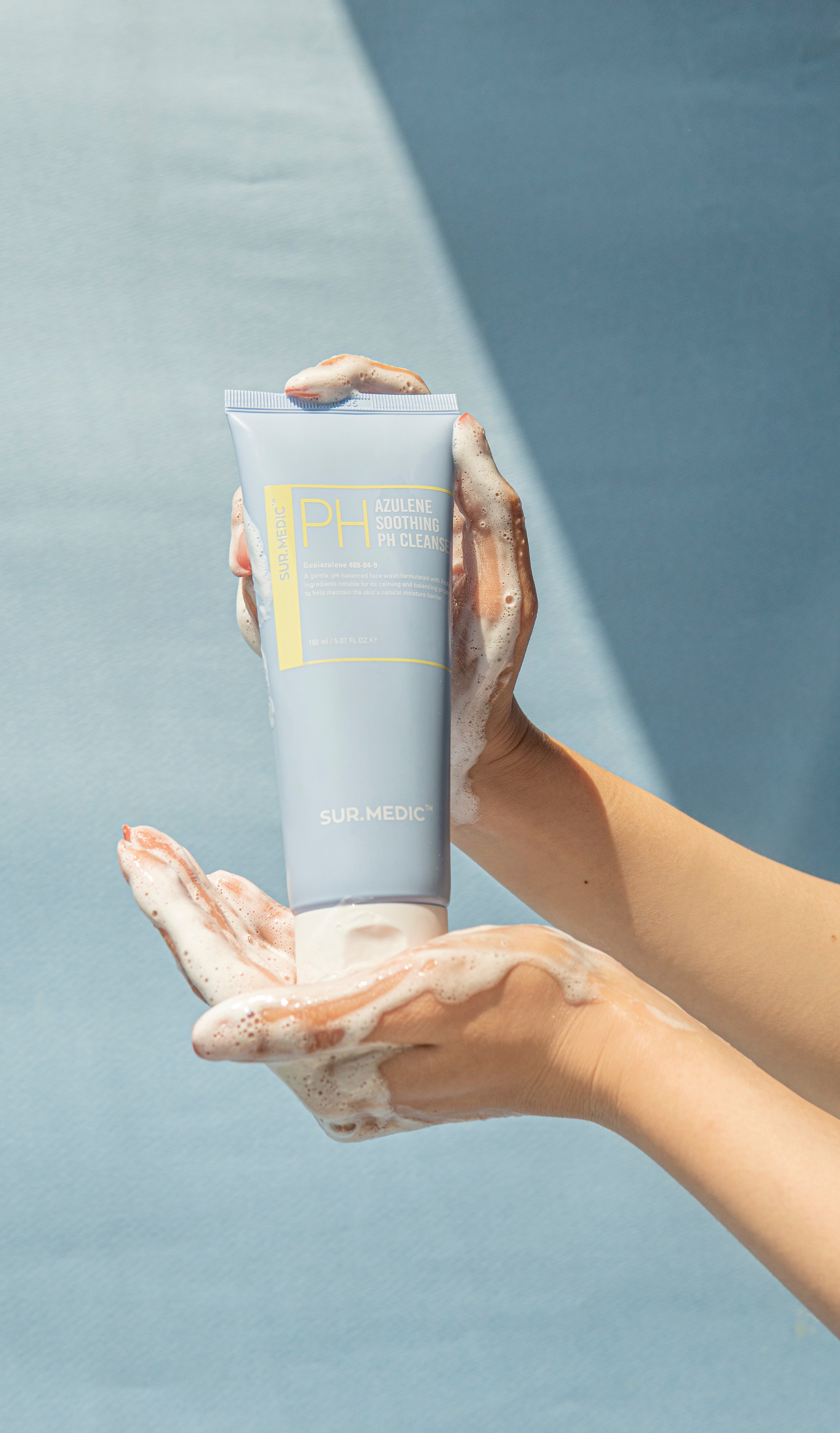 SUR.MEDIC+ Azulene Soothing PH Cleanser 150ml