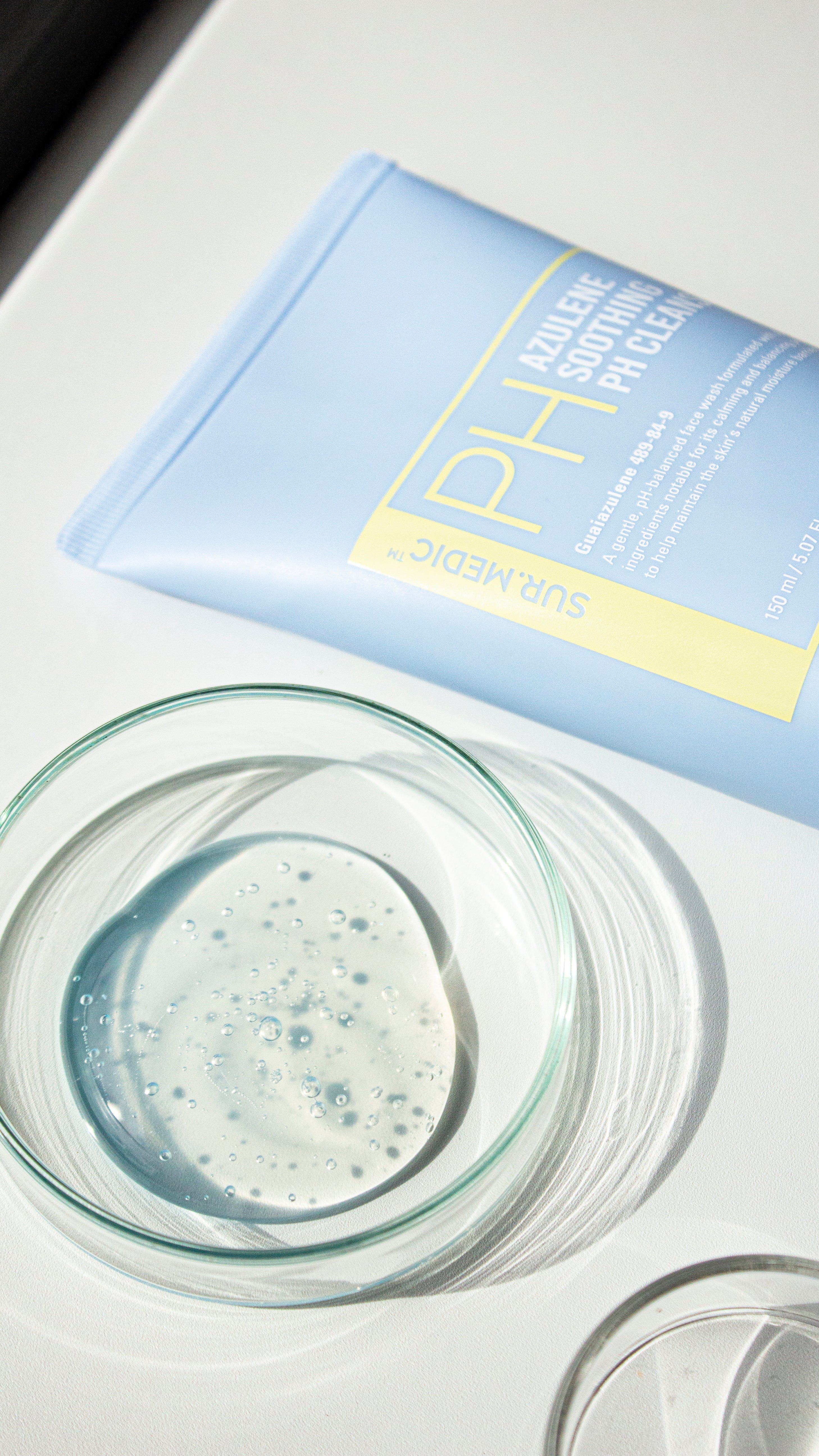 SUR.MEDIC+ Azulene Soothing PH Cleanser 150ml