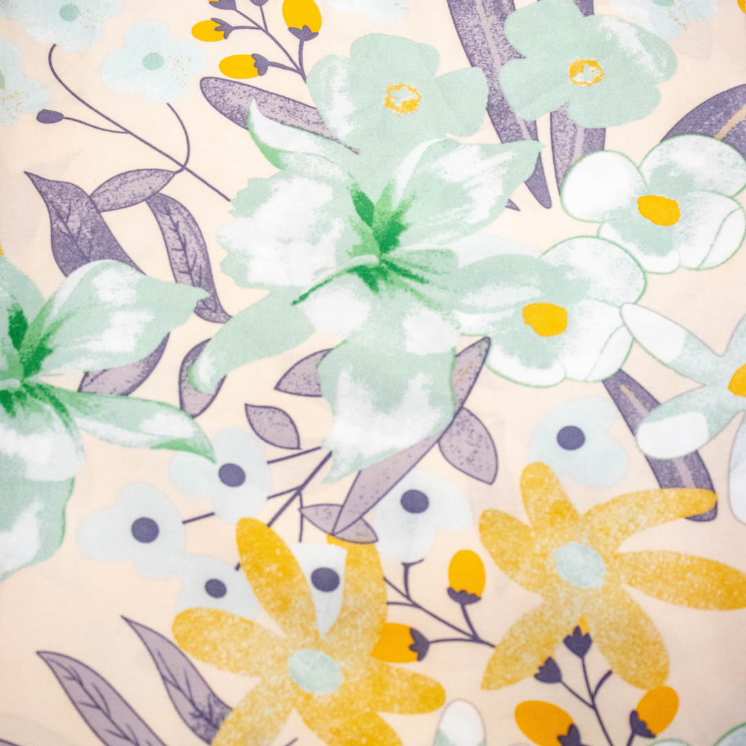 JAPANESE_COTTON_POPPIES_AND_DAISIES_PRINT_CREAM.png